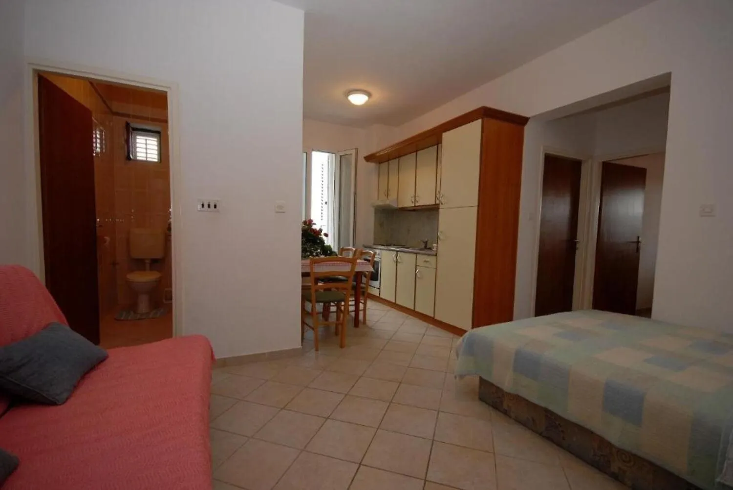 Apartments Denko Kali