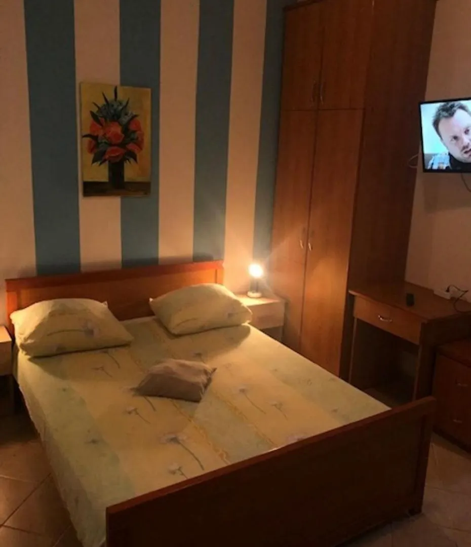 Apartments Denko Kali
